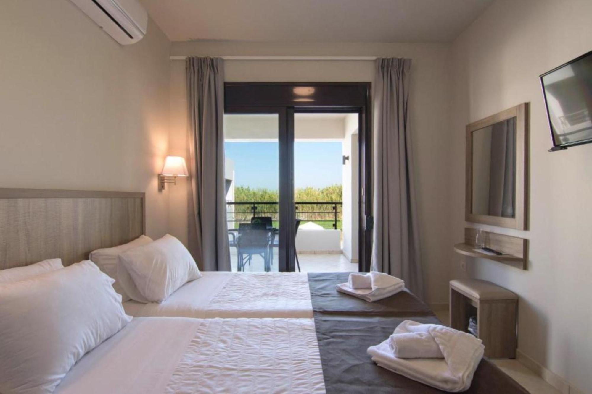 Carisa Suites And Apartments Maleme المظهر الخارجي الصورة