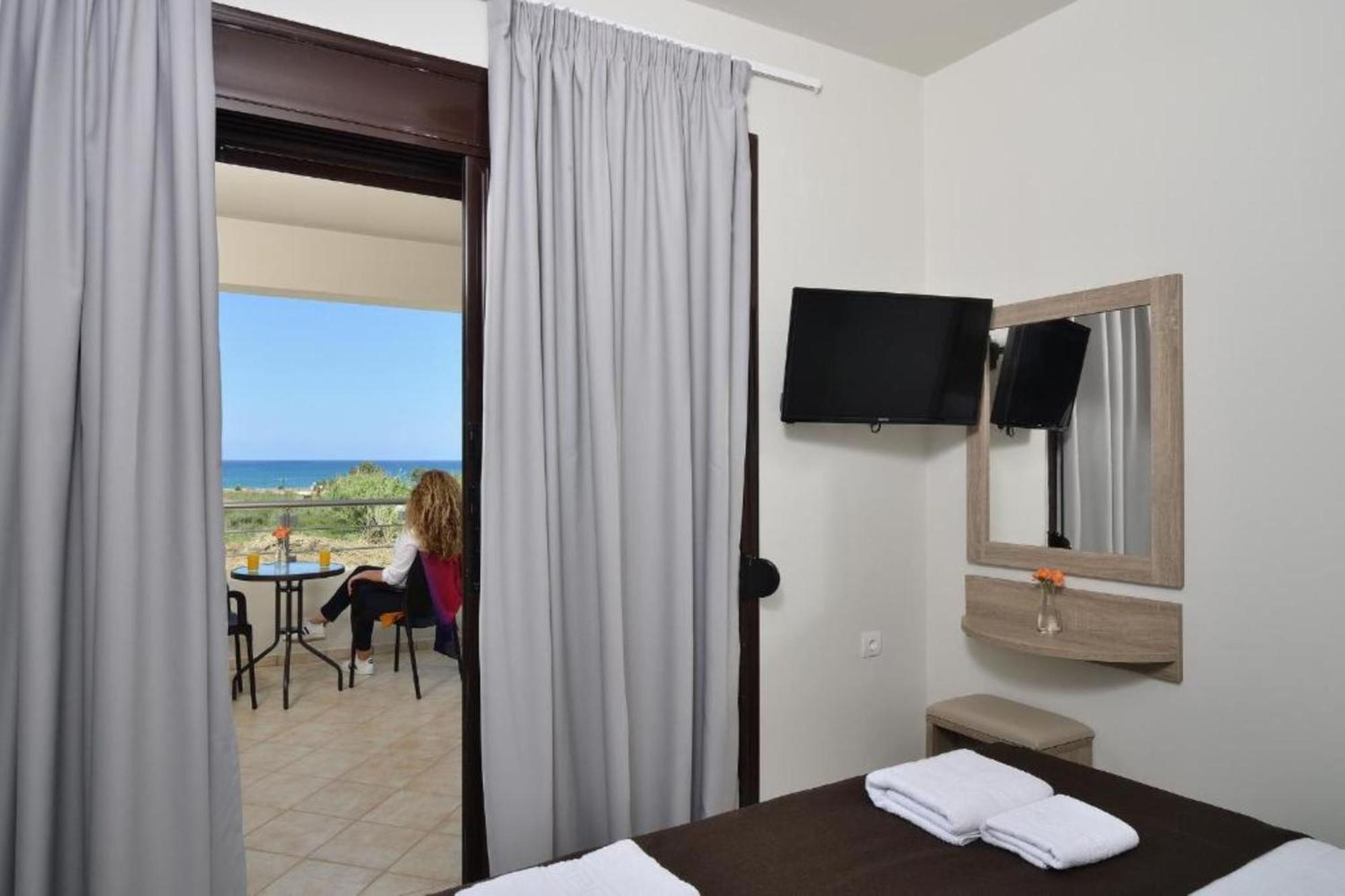 Carisa Suites And Apartments Maleme المظهر الخارجي الصورة